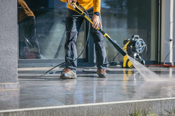 Concrete Cleaning in Middleburg