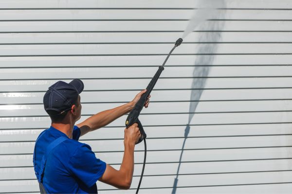 Power Washing Service in Middleburg