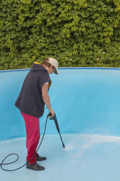 Pool Pressure Washing in Middleburg